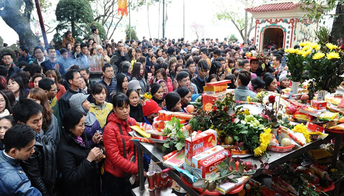 Văn khấn đi lễ Phủ Tây Hồ đầy đủ nhất 2024 8 van khan di le phu tay ho 2