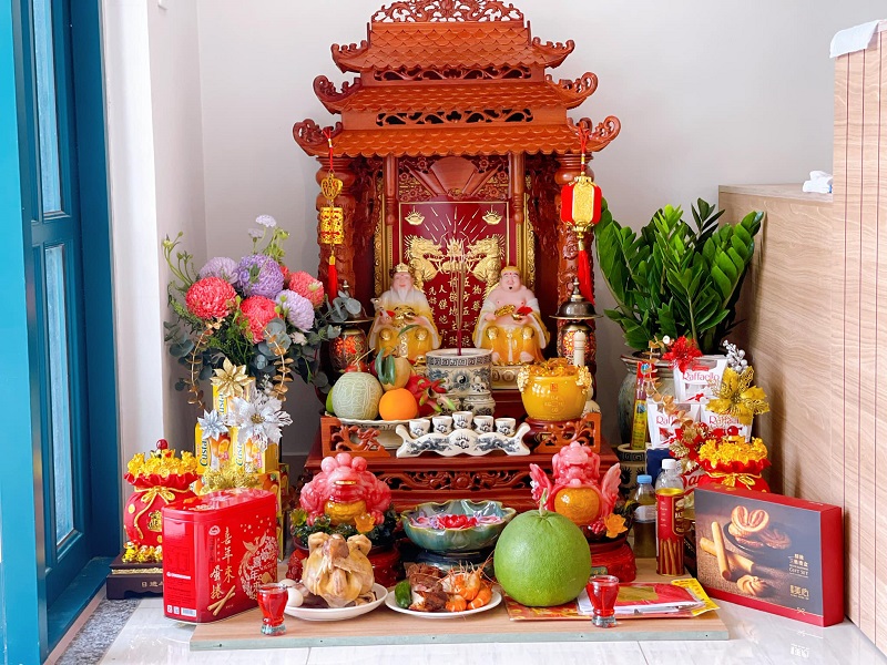 Hướng Dặt Bàn Thờ Thần Tài Đúng Phong Thủy - Hút Tài Lộc 9 đặt bàn thờ thần tài theo hướng nhà