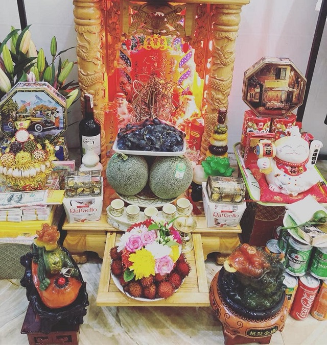 Thần Tài Gõ Cửa Đặt Bàn Thờ Thần Tài Ở Đâu Để Rước Lộc Vào Nhà? 7 nên để bàn thờ thần tài ở đâu