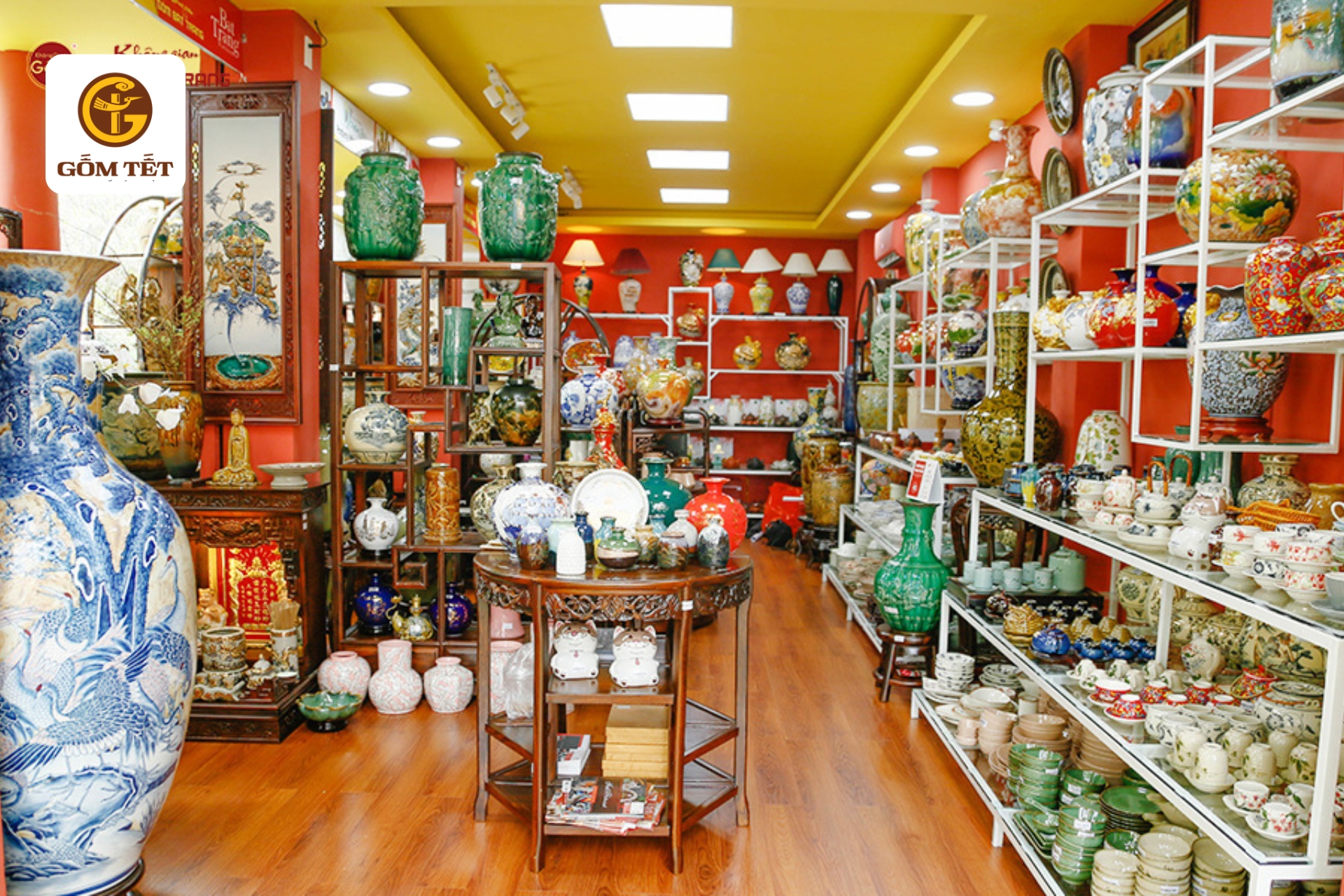 không gian gốm bát tràng