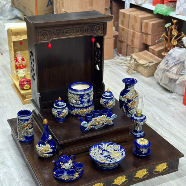 Bộ Đồ Thờ Gốm Sứ Màu Xanh Coban 27 z6005209698608 a128ef43cd0f46a76cff1611eebce771