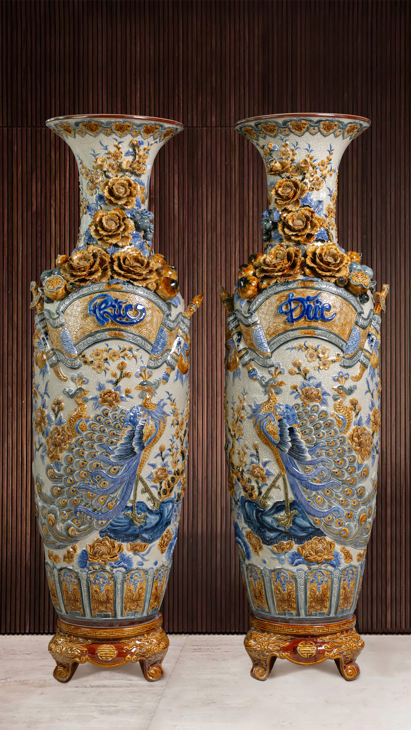 Lọ Lục Bình Phúc Đức Hoa Nổi Đơm Hoa Kết Trái Men Rạn