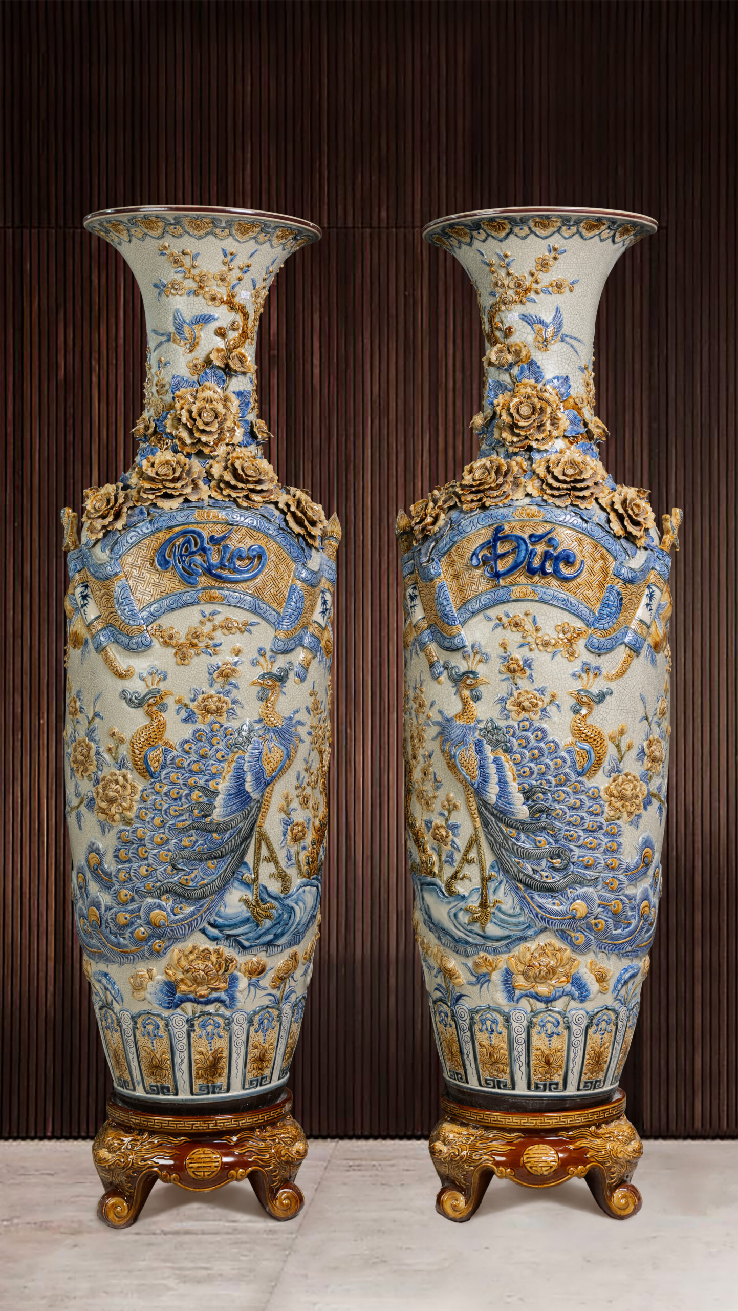 Lọ Lục Bình Phúc Đức Hoa Nổi Men Rạn