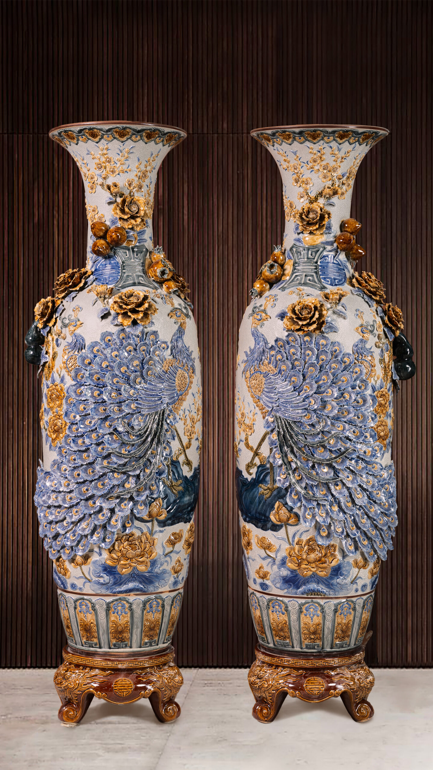 Lọ lục bình công đào đuôi kênh đơm hoa kết trái Men Rạn