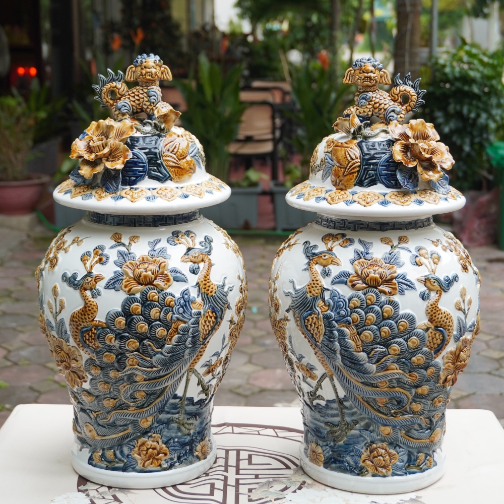 Choé Công Đào Men Màu Hoa Nổi